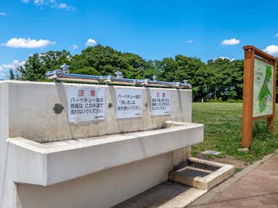 片倉つどいの森公園 q バーベキュー 可の芝生広場が人気 タケモトの八王子ルポ 八王子の地域情報ポータルサイト はちなび