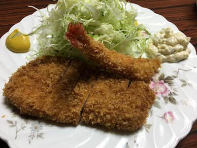 とんかつ　れんが亭の口コミ評価評判ロースかつ定食とエビフライ