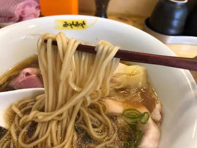鶏びあんSobaみやみやの口コミ評価評判麺リフト