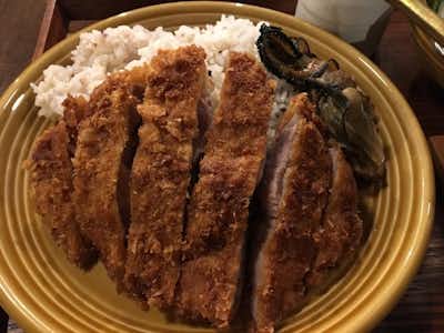 カキノキテラスの口コミ評価評判山形米澤豚のカツカレーと燻製カキ