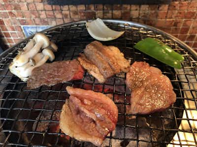焼肉まんてんの口コミ評価評判焼けてきてます