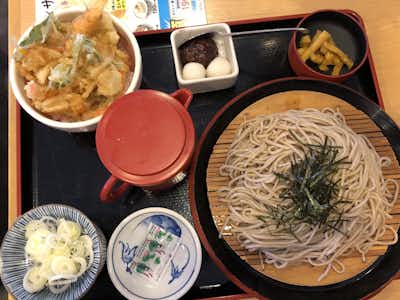 久兵衛屋 八王子めじろ台店の口コミ評価評判ざるそばとミニ天丼セット