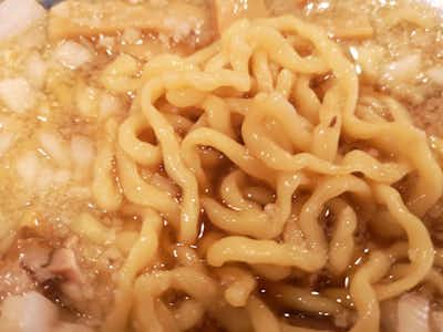 麺処 そら亭の口コミ評価評判麺は太めの縮れ麺