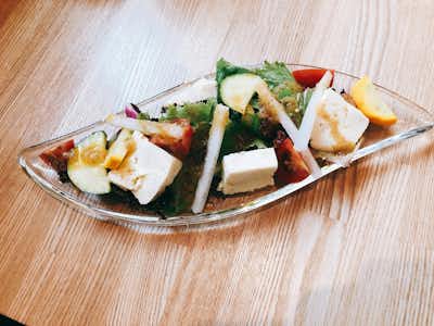 カフェ　山籟（さんらい）の口コミ評価評判サラダ