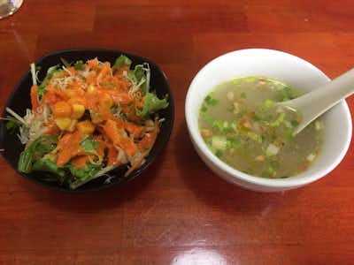カレー  ナマステ 八王子の口コミ評価評判サラダとスープ付き