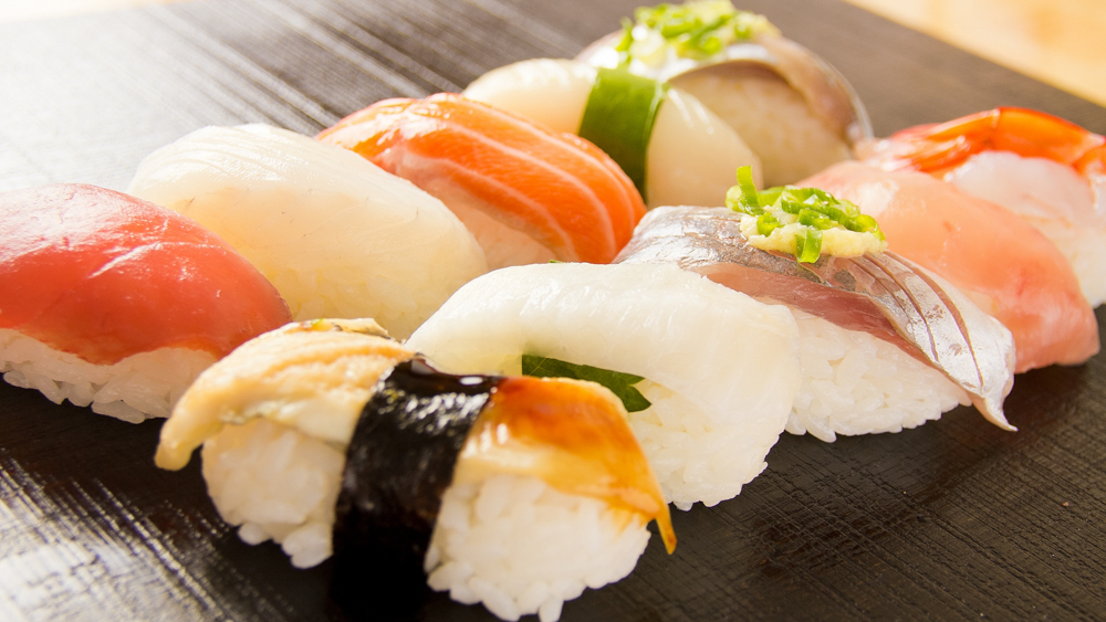 おもてなし日本とは日本食の紹介寿司画像