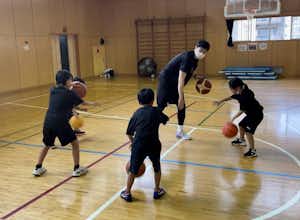 【小学生・バスケットボールクラス】低学年のドリブル練習