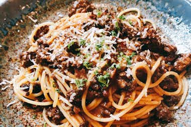 カフェ　山籟（さんらい）の口コミ評価評判鹿肉のボロネーゼ