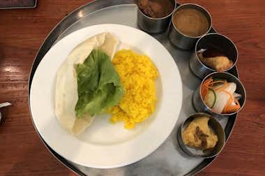 インドラの口コミ評価評判ランチA チキン＆ベジタブルカレーセット