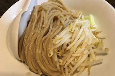 極濃つけ麺ブンブンマルの口コミ評価評判濃厚つけ麺少なめ味玉つき　麺