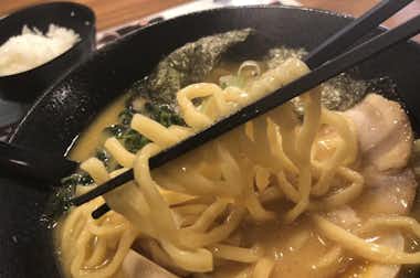 【閉店】とんこつらーめん　とんとことん　八王子店の口コミ評価評判麺はバリカタで注文