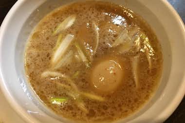 極濃つけ麺ブンブンマルの口コミ評価評判濃厚つけ麺少なめ味玉つき　つけ汁