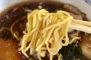 ラーメン  豊春（ほうしゅん）の口コミ評価評判麺リフト