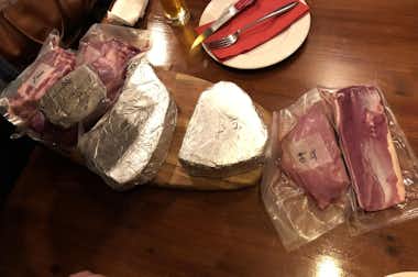 GURECOの口コミ評価評判最初に色々と肉を選ぶのも楽しみ