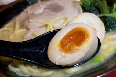 横浜家系ラーメン 八王子大和家の口コミ評価評判ぷるふわ味玉