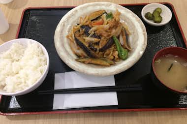 大地食堂 イーアス高尾店の口コミ評価評判豚ばら肉と茄子の味噌炒め定食