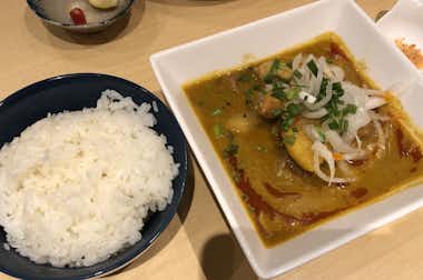 ベトナム料理　コムサイゴンの口コミ評価評判ココナッツカレー