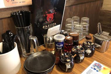【閉店】とんこつらーめん　とんとことん　八王子店の口コミ評価評判豊富なテーブル調味料