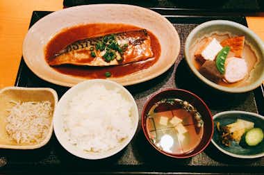 和食屋割烹やまひさの口コミ評価評判さばの味噌煮定食