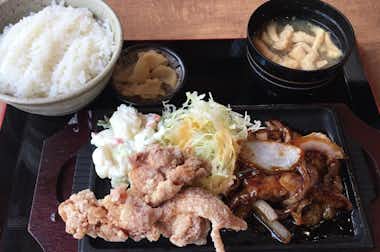 【閉店】餃子製造販売店　いち五郎　西八王子北口店の口コミ評価評判焼肉＆唐揚定食