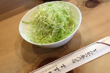 とんかつ鈴本の口コミ評価評判きゃべつ