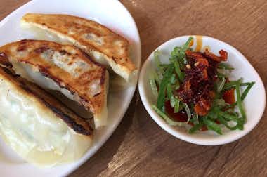 【閉店】餃子製造販売店　いち五郎　西八王子北口店の口コミ評価評判五郎餃子３個