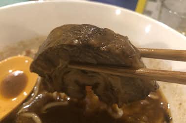 ビーフラーメン＆つけ麺 シゲジンの口コミ評価評判チャーギュウ
