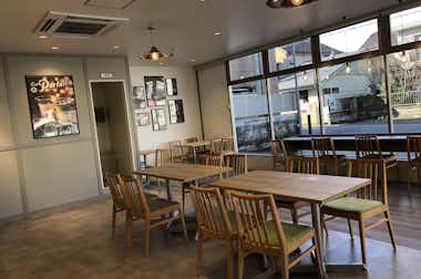 ドミノ・ピザ　西八王子店の口コミ評価評判店内